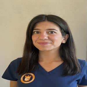 Isabel Herrador, veterinaria de Centro Veterinario Torrelodones